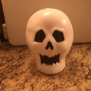 Skull candle